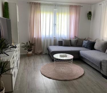 Mondfeld Appartement | 2Z-Ferienwohnung, umgeben vom Spessart & Main