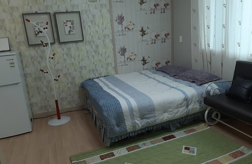 Yongju-ri Maison | 3년, 전에 새 집을 짖고, 게스트 룸을 렌트 하게 되었습니다 !^~^