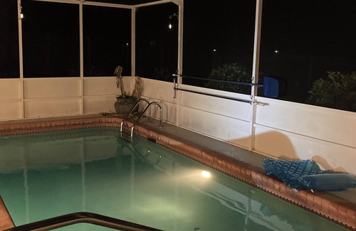 Lecanto Maison | 3/2 pool home in Crystal Oaks with WiFi and AC