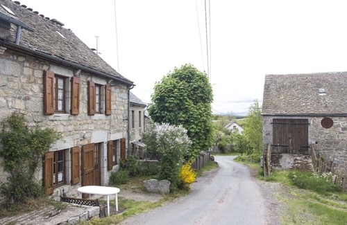 Peyre-en-Aubrac Maison | Location 3/4 pers à Grandviala
