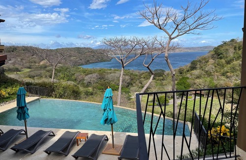 Papagayo Peninsula Copropriété | 2.5 Million Dollar 3bd Condo Offering A Five Star Experience & Accommodations