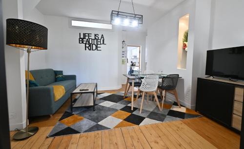Sens Appartement | 3 Appartements Premium au pied de la Cathédrale - Hypercentre