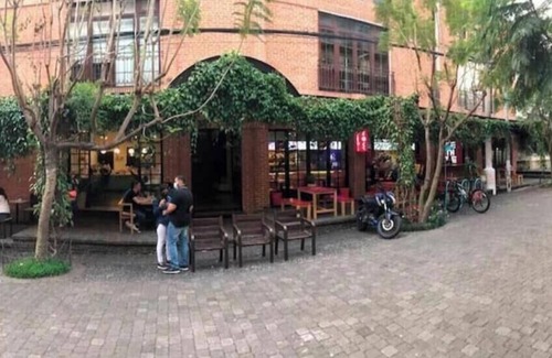 Zona 5 Appartement | 3 Awesome studio apartment & 4 Stunning Cool Studio in tourist area