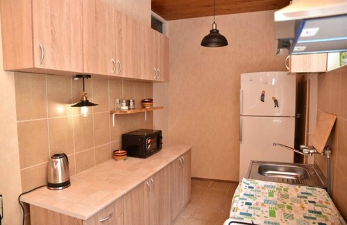 Vera Appartement | 3 BD App avec jardin confortable