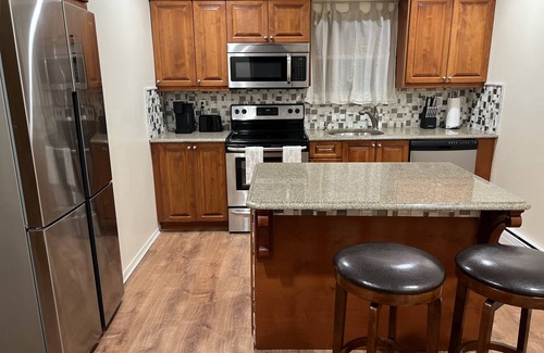Oyster Bay Appartement | 3 BD APT central location, free parking, fast wifi