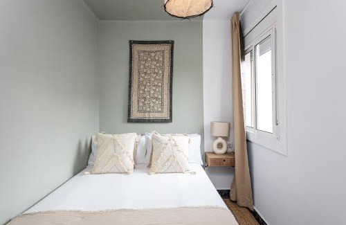 Cornella de Llobregat Appartement | 3 Bdr Apt In Cornella 5 Mins Form The Metro