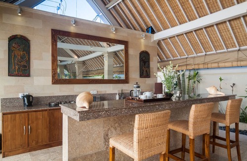 Singakerta Villa | Villa luxueuse de 3 BDR au coeur de Seminyak (complexe privé)