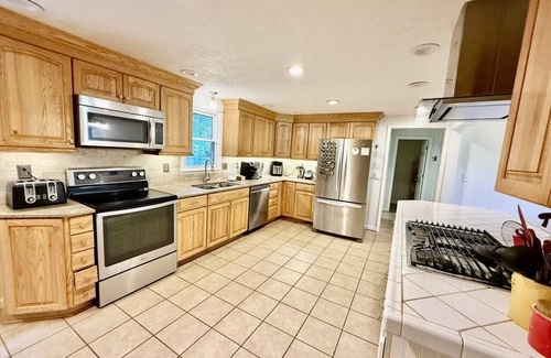 Oak Ridge Appartement | 3 Bdrm in Oak Ridge. High Point, Greensboro, W.S