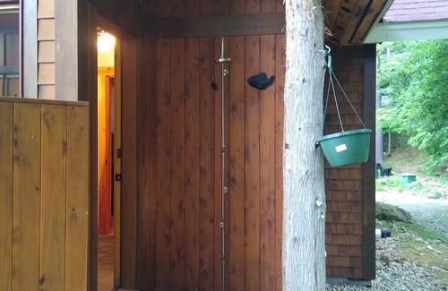 Rindge Maison | 3 Beautiful Finnish Cabins with Sauna on Lake Monomonac