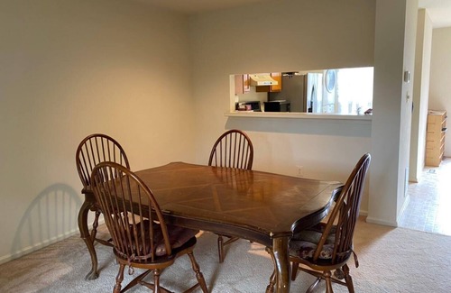 Fairland Maison | 3 bed/ 1.5 bath in a Beautiful Townhouse