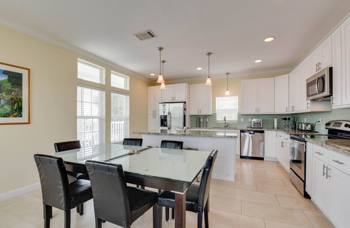 Breezeswept Beach Estates Maison | 3 Bed 2 Bath Canal Front home with great boating