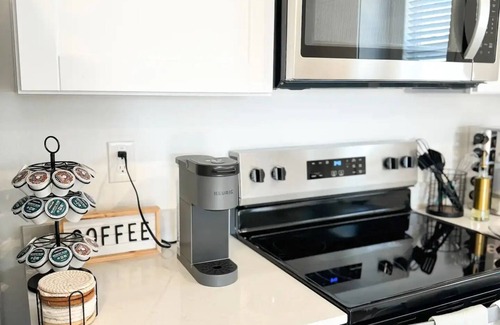 Casa Grande Maison | 3 bed 2 bath home with all essentials included plus pet friendly!