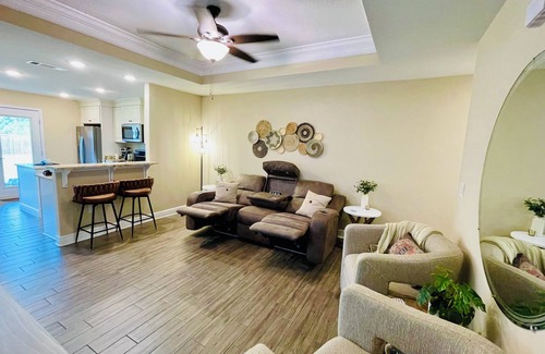 Florida Panhandle Maison | 3 Bed 2 Bath – Peaceful Retreat Near Pensacola and Beaches