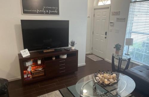 Tallahassee Appartement | 3 Bed 3 Bath Townhome