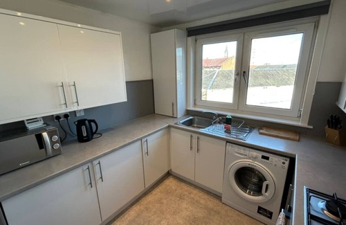 Greenock Appartement | 3-Bed Apartment Central Greenock