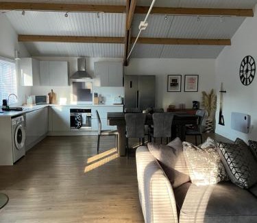 Cambridge Maison | 3 Bed Barn in Cambridge next to Anglesey Abbey