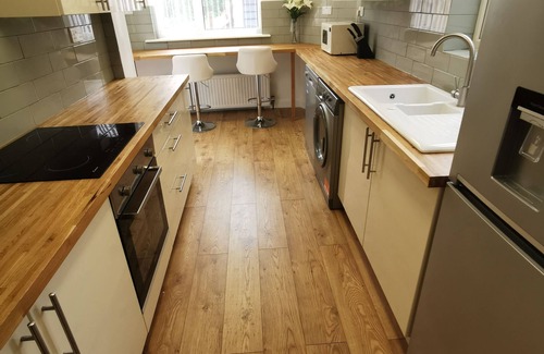 Barnet Maison | 3 chambres, spacieuse maison bien connectée au nord de Londres