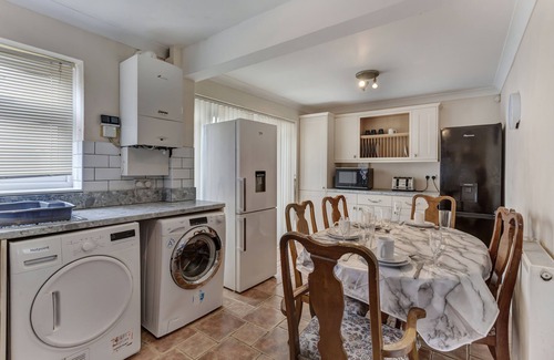 Basildon Maison | Impeccable 3-Bed House in Basildon