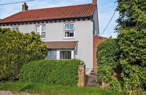Briston Maison | 3 Bed in Briston 90184