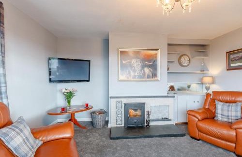 Auldgirth Maison | 3 Bed in Dumfries 77430