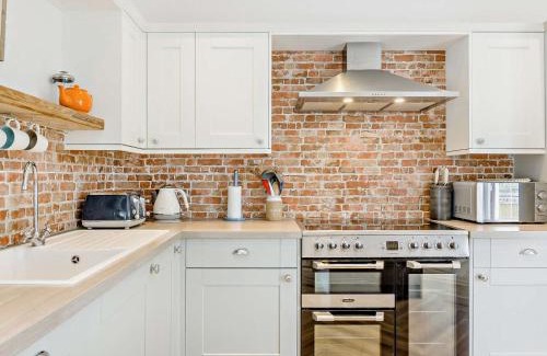 Kirriemuir Maison | 3 Bed in Glen Clova 75284