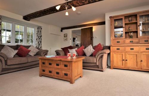Winsham Maison | 3 Bed in Lyme Regis BARRA