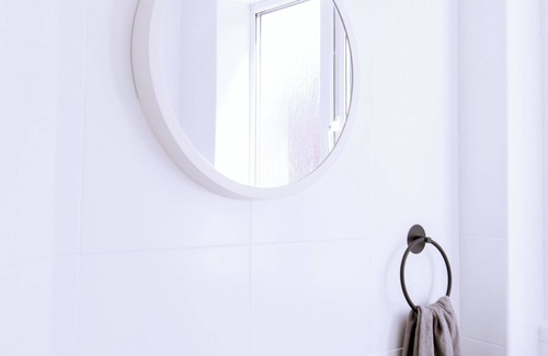 Stratford and New Town Maison | 3-Bed & Parking - Next to Olympic Park & Westfield