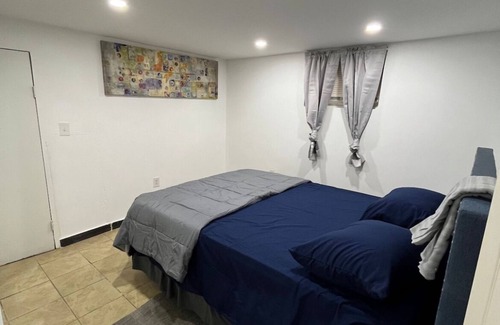 Hillside Maison | 3 Bed Room Apt near Airport