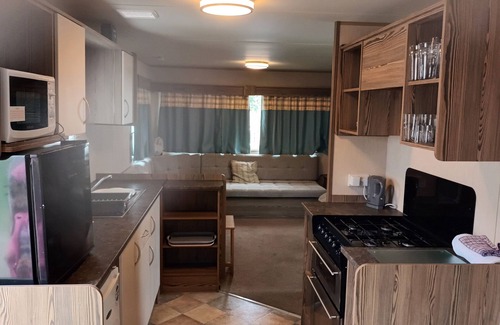 Watchet Chalet De Ski | 3 bed Static 12ft Caravan Home From Home Somerset
