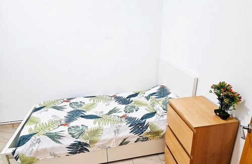 Badalona Appartement | 3 Bedroom Luxury Apartment For Families in Barcelona