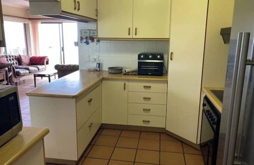 Glentana Maison | 3-Bedr Holiday Home, 5-min Walk to Beach, Seaview!