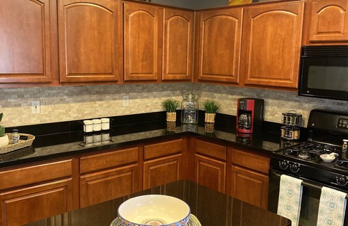 Maricopa Maison | 3 Bedroom 2.5 Bath With Hot Tub & Heated Pool! Outside BBQ Area with Fire Pit!