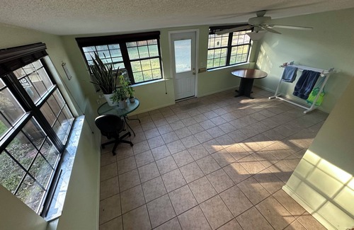 Lake City Maison | 3-bedroom 2 bath house with in ground pool