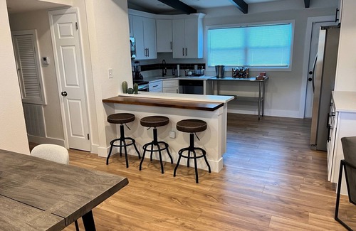 Clair-Mel City Maison | 3 Bedroom 2 bath with Pool near Downtown