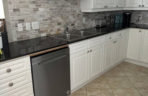 Navarre Beach Copropriété | Récemment rénové 3 chambres / 3 salles de bain avec vue panoramique sur la plage - MAINTENANT DISPONIBLE!