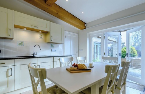 Ozleworth Cottage | Perched attractively on its hill, Coach House Cottage overlooks the enchanting valley beneath.