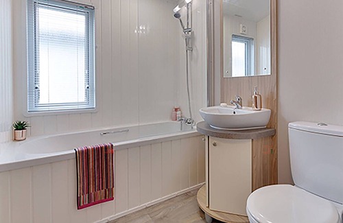 Bishop Auckland Cabine | 3 bedroom accommodation in Stanhope, Co Durham