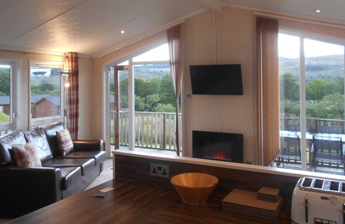 Banavie Cottage | 3 bedroom accommodation in Muirshearlich, near Fort William