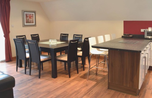 Dunfermline Cottage | Hébergement 3 chambres à Oakley, près de Dunfermline