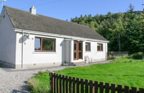 Inverfarigaig Cottage | Hébergement 3 chambres à Inverfarigaig, près d'Inverness