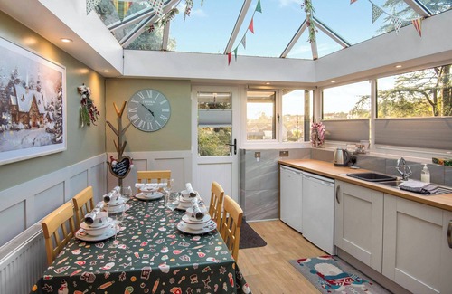 Cheddar Cottage | An all year round festive treat for the family, a property certainly not to be missed.