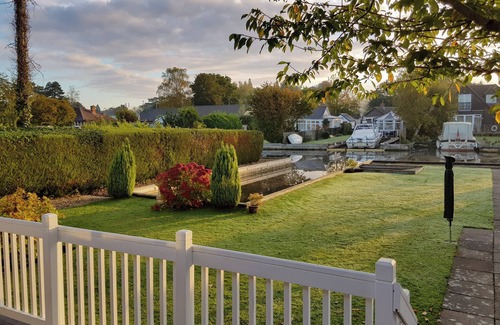 Irstead Cottage | Alojamiento de 3 habitaciones en Hoveton, cerca de Wroxham