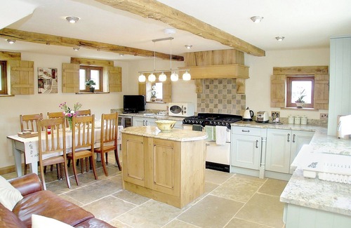Neath Cottage | Hébergement de 3 chambres à Crynant, près de Neath