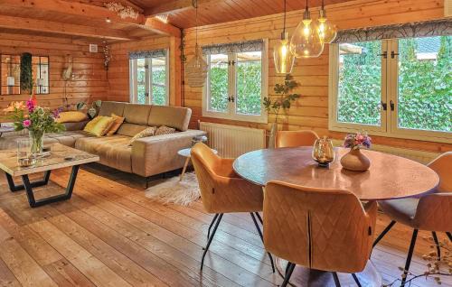 Erm Maison | 3 Bedroom Amazing Home In Erm
