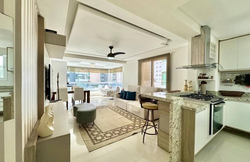 Capao da Canoa Appartement | 3 bedroom apartment close to the sea, next to Bassani square.