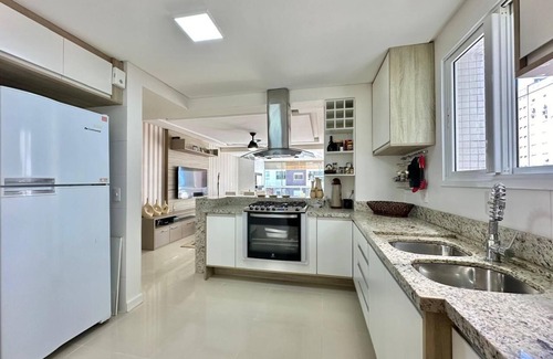 Capao da Canoa Appartement | 3 bedroom apartment close to the sea, next to Bassani square.