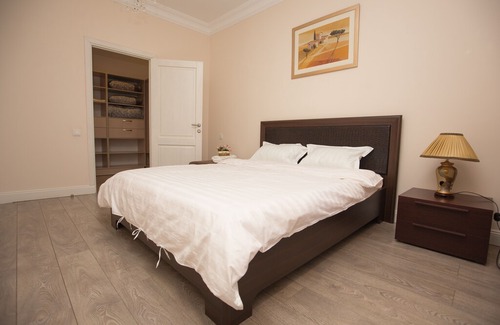 Odessa Appartement | 3 bedroom apartment for daily rent