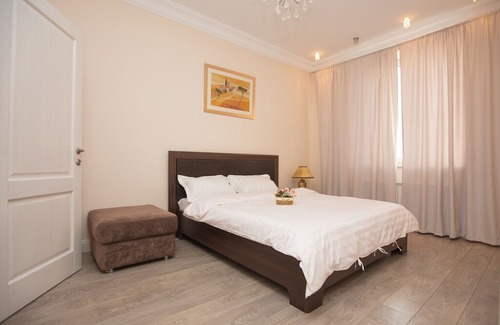 Odessa Appartement | 3 bedroom apartment for daily rent