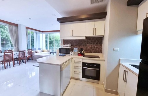 Karon Appartement | 3 Bedroom Apartment 135м² with panoramic garden View 300m from the sea