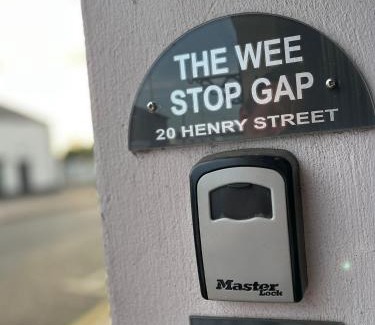 Lisnagunogue Appartement | 3 Bedroom Apartment, Ballymena, The Wee Stop Gap